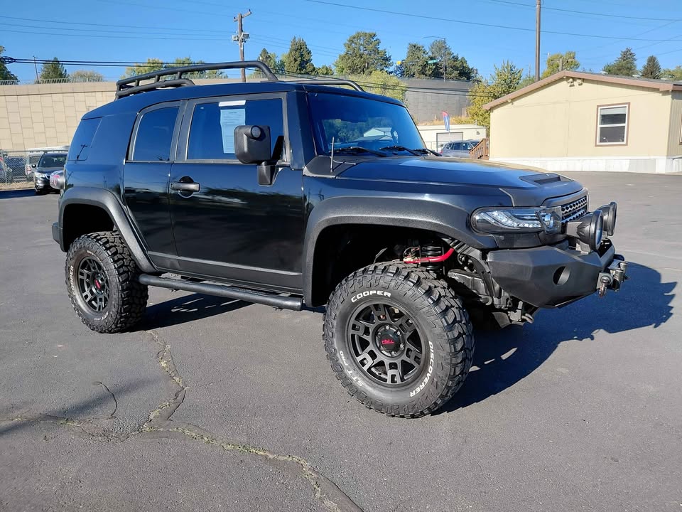 2011 Toyota FJ Cruiser · Sport Utility 2D in Boise, ID (photo 4) — photo 4