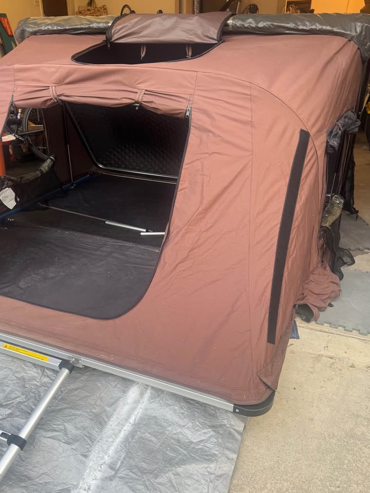 IKamper - Rooftop Tent (Excellent Condition) in Los Angeles, CA (photo 4) — photo 4