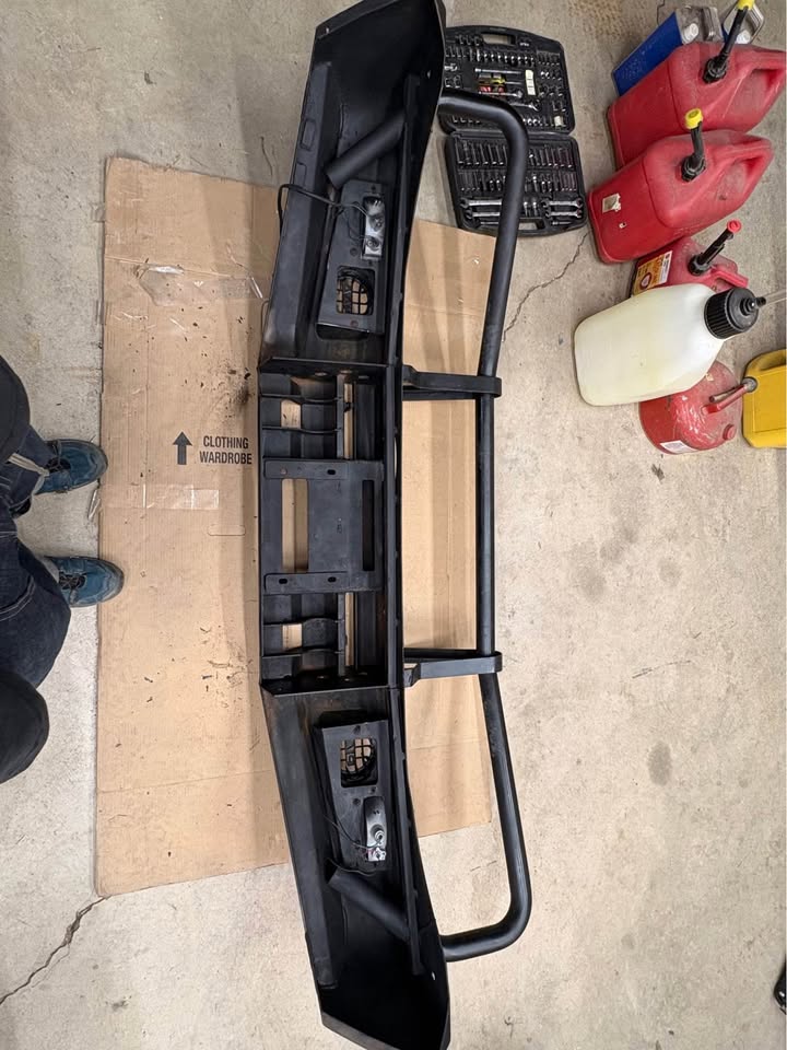 ARB bumper for 2007 (1st Gen) Toyota FJ Cruiser in Thayne, WY (photo 4) — photo 4
