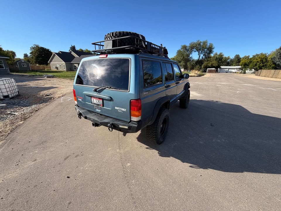 1999 Jeep Cherokee · Limited Sport Utility 4D in Nampa, ID (photo 4) — photo 4