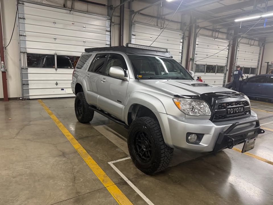 2008 Toyota 4Runner · Sport SUV 4D in Sherwood, OR (photo 4) — photo 4