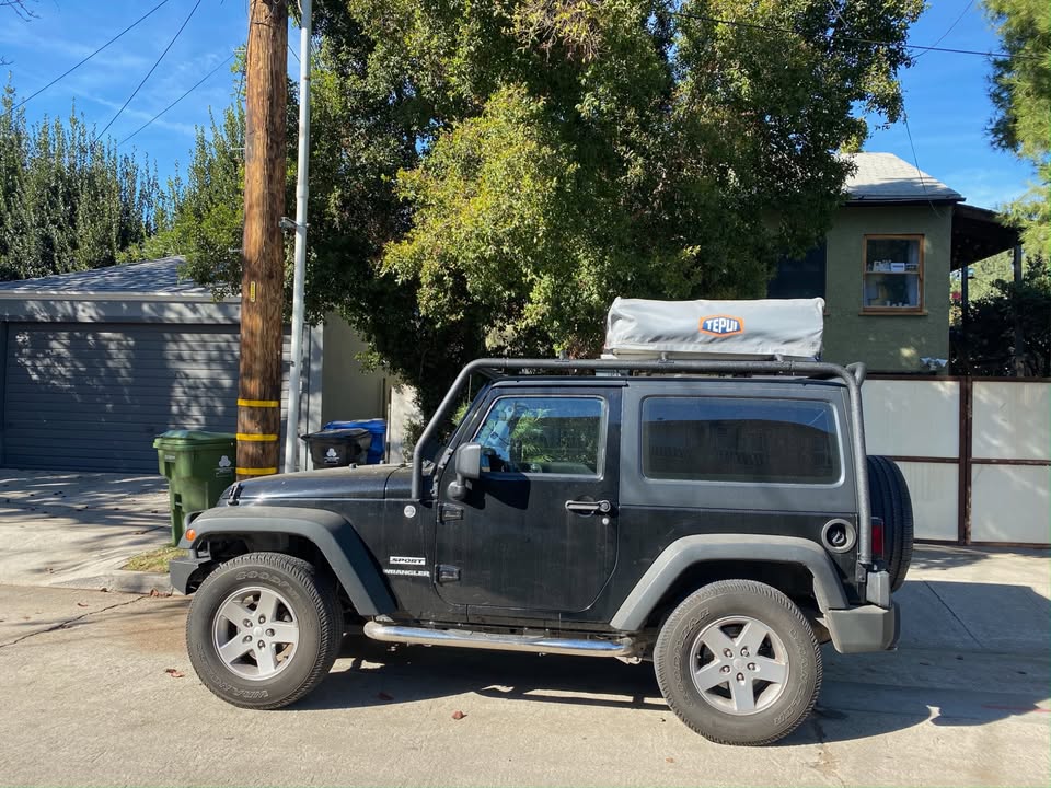 Thule Kukenam 3 Rooftop Tent, 3 Person in Tucson, AZ (photo 4) — photo 4