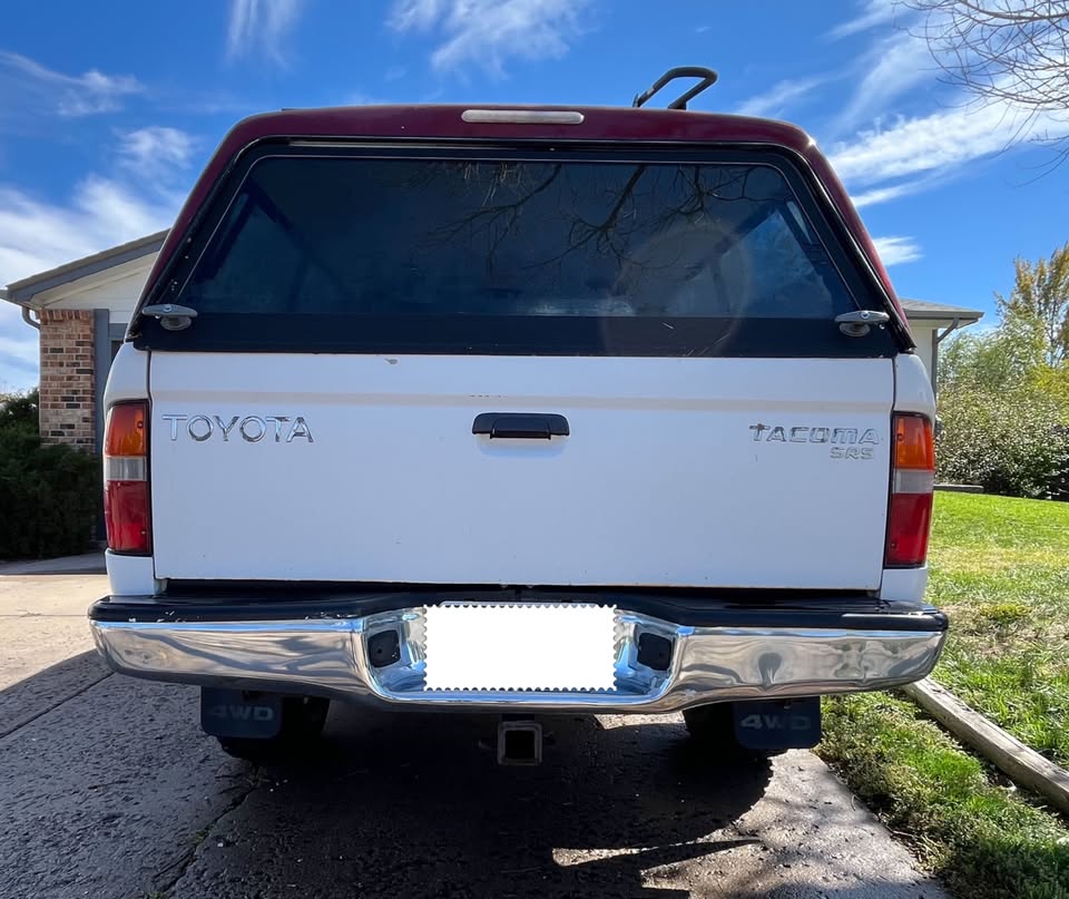 2000 Toyota Tacoma SR5 in Aurora, CO (photo 4) — photo 4