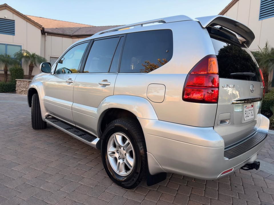 2006 Lexus GX · GX 470 Sport Utility 4D in Santa Fe Springs, CA (photo 4) — photo 4