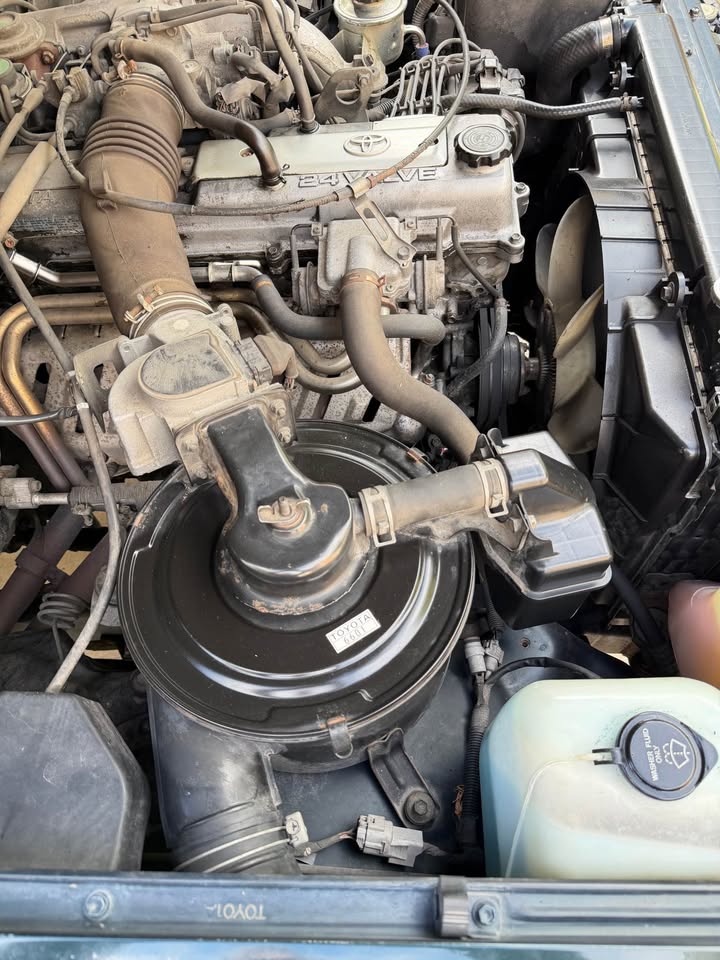 1993 Toyota Landcruiser · Sport Utility 4D in Salt Lake City, UT (photo 4) — photo 4