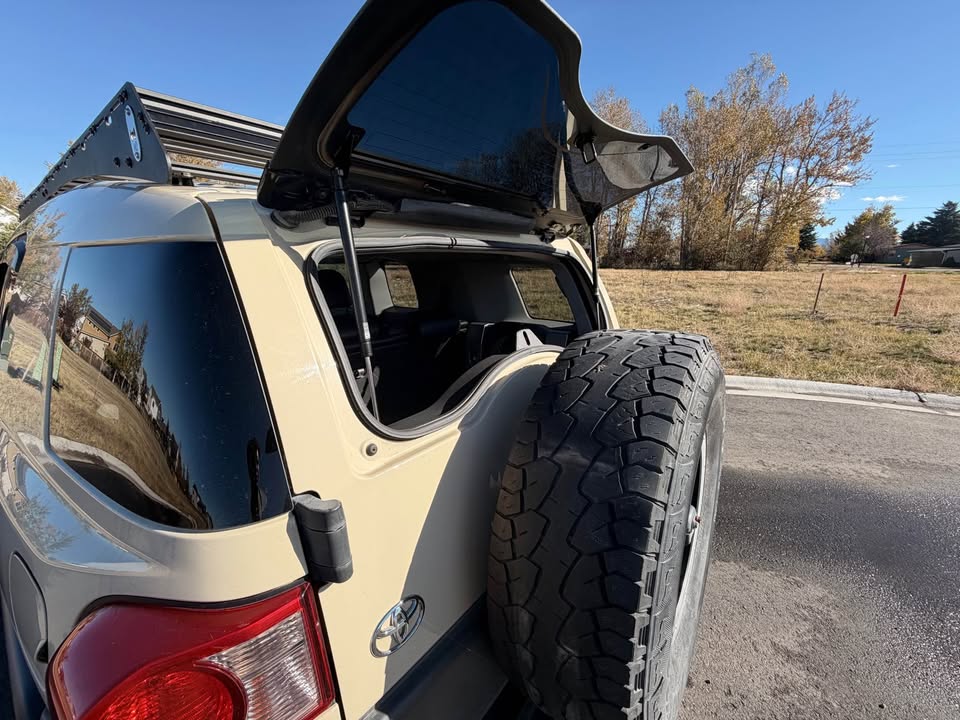 2010 Toyota FJ Cruiser · Trailteams in Bozeman, MT (photo 4) — photo 4