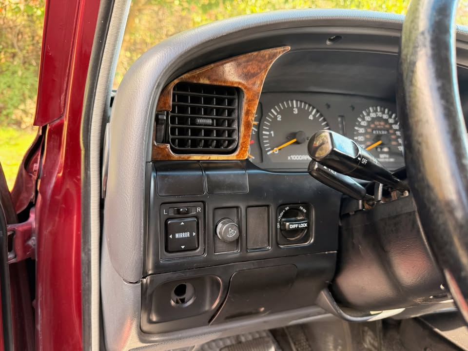 1994 Toyota Land Cruiser-TRIPLE LOCKED-167K in Layton, UT (photo 4) — photo 4