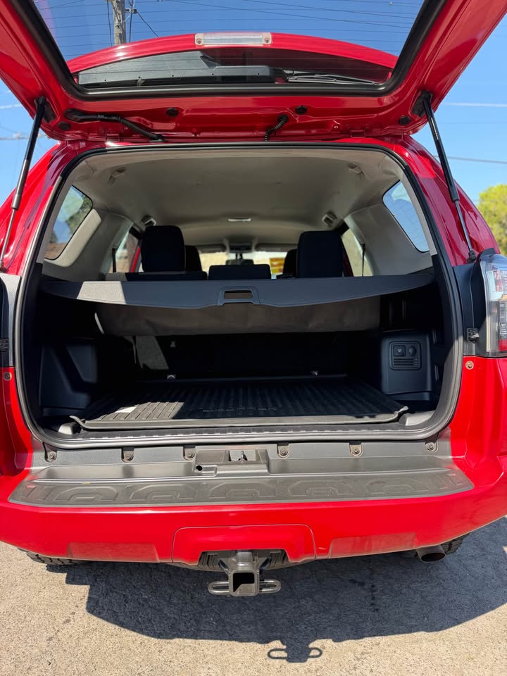 2014 Toyota 4Runner · SR5 Sport Utility 4D in Spokane, WA (photo 8) — photo 8