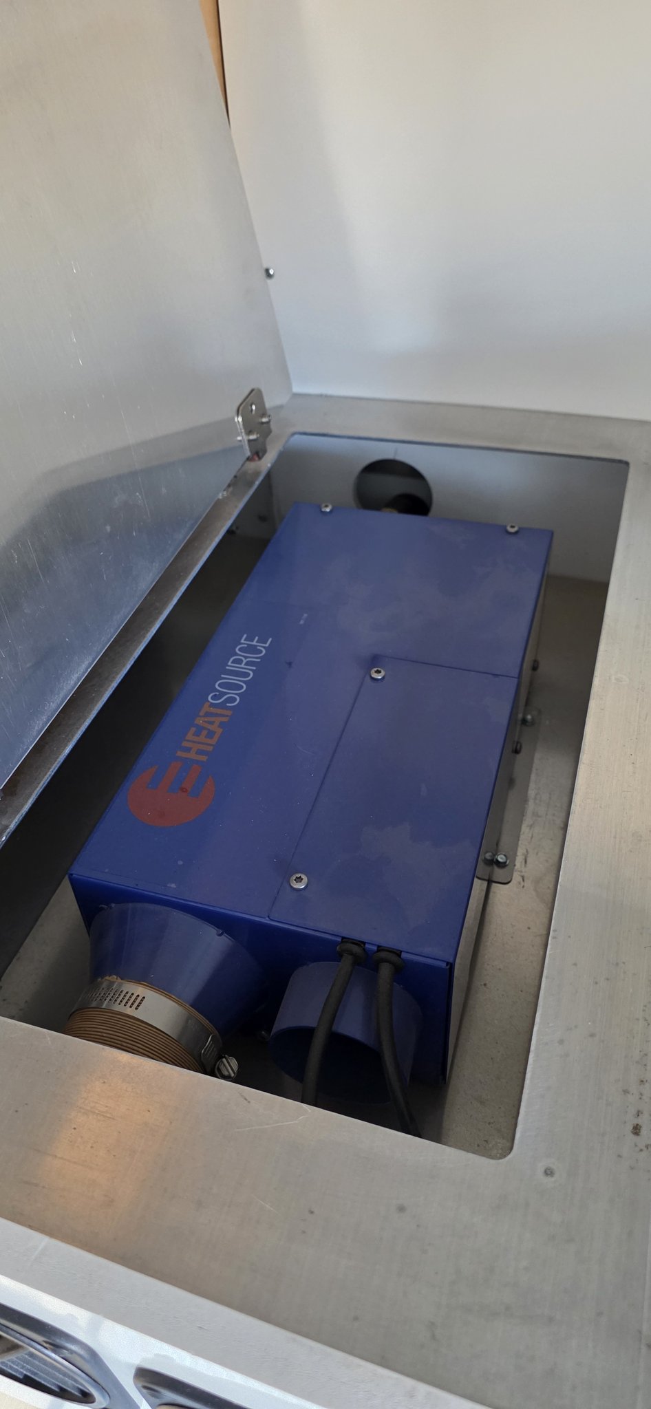 2019 Boreas MXT, Propex forced-air furnace — photo 14