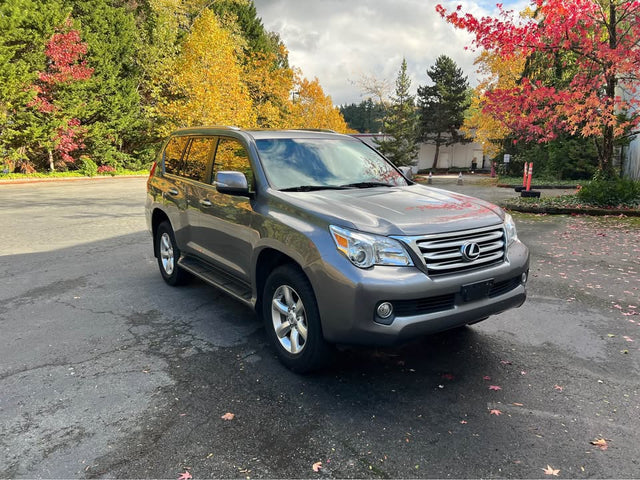 2011 Lexus GX · GX 460 Luxury Sport Utility 4D — photo 3