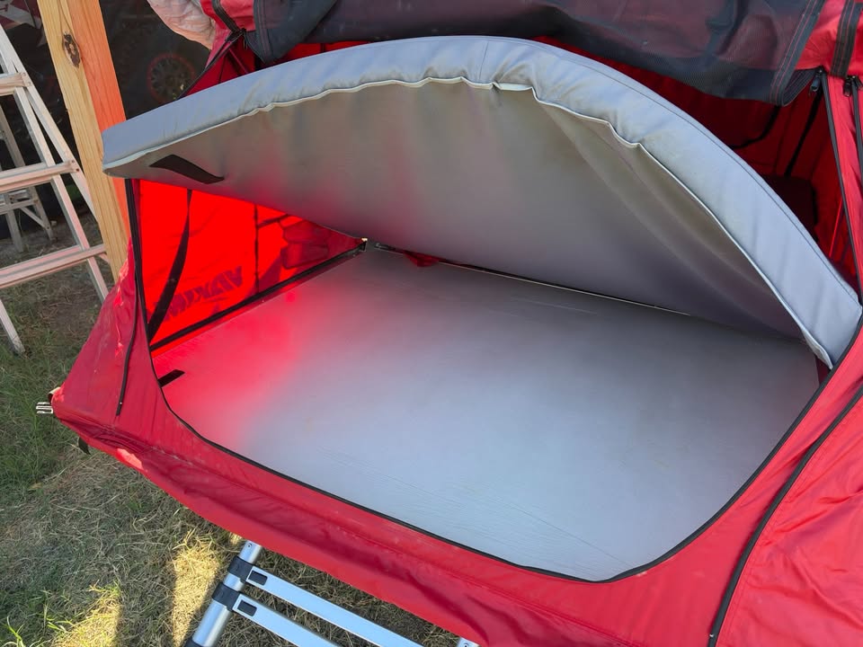Yakima Skyrise Rooftop tent in Wylie, TX (photo 5) — photo 5