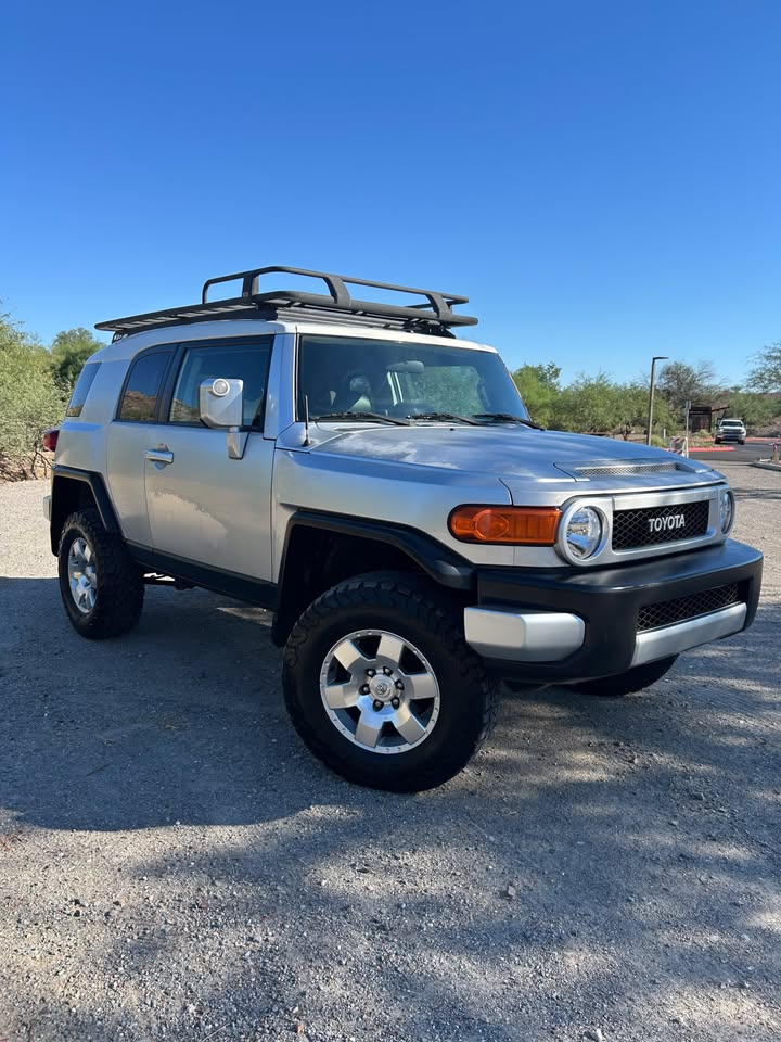 2007 Toyota Fj Cruiser 6spd Manual / Engine Replaced May 2026 in Phoenix, AZ (photo 5) — photo 5