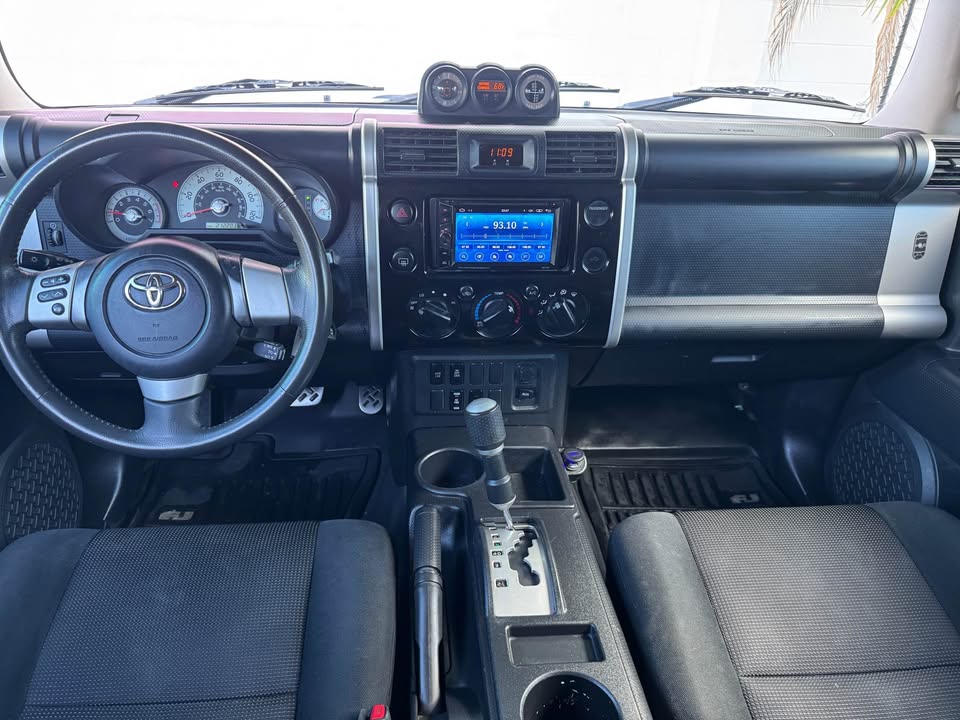 2007 Toyota FJ Cruiser · Sport Utility 2D in Torrance, CA (photo 5) — photo 5