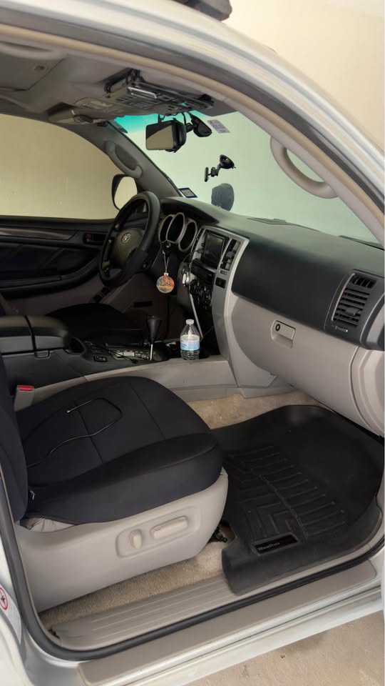 2004 Toyota 4Runner · Limited Sport Utility 4D in Spring, TX (photo 5) — photo 5