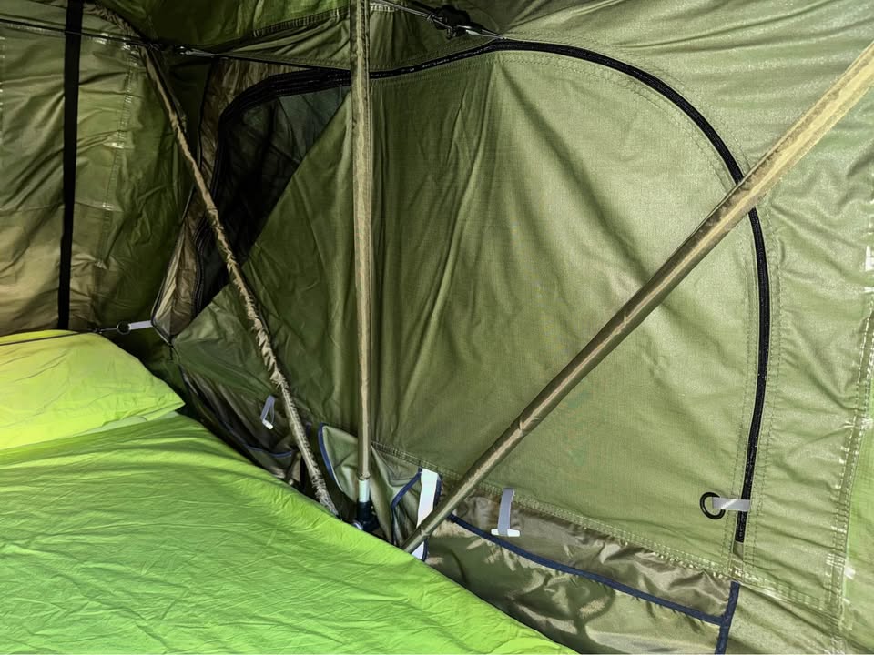 Roof Top Tent Tepui Kukenam Sky Tent 3-Person 4-Season in Santa Cruz, CA (photo 5) — photo 5