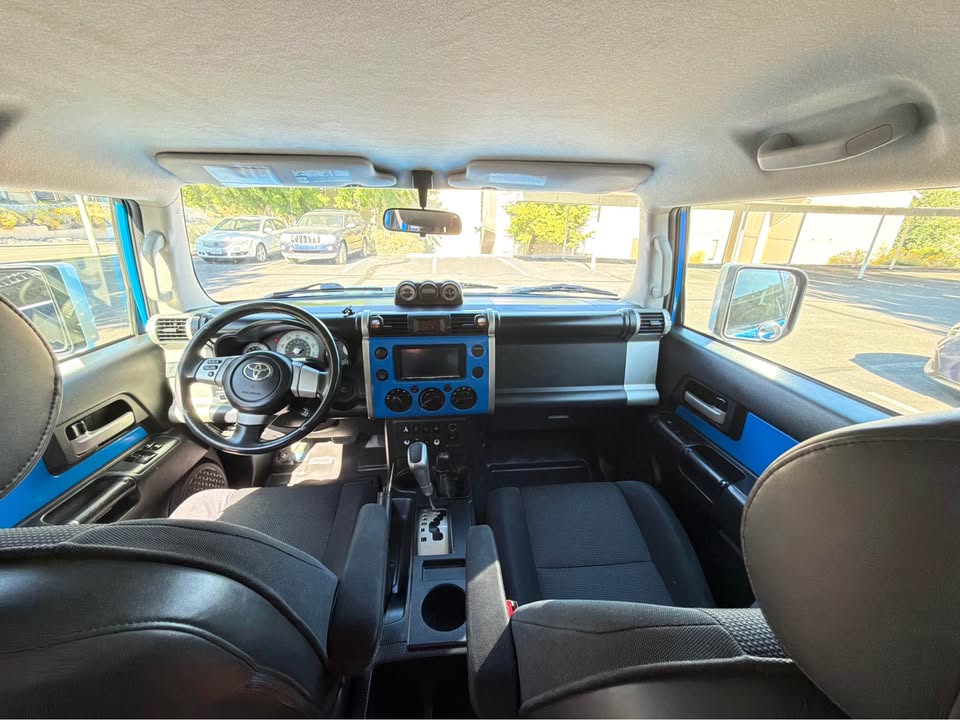 2007 Toyota FJ Cruiser · Sport Utility 2D in Reno, NV (photo 5) — photo 5