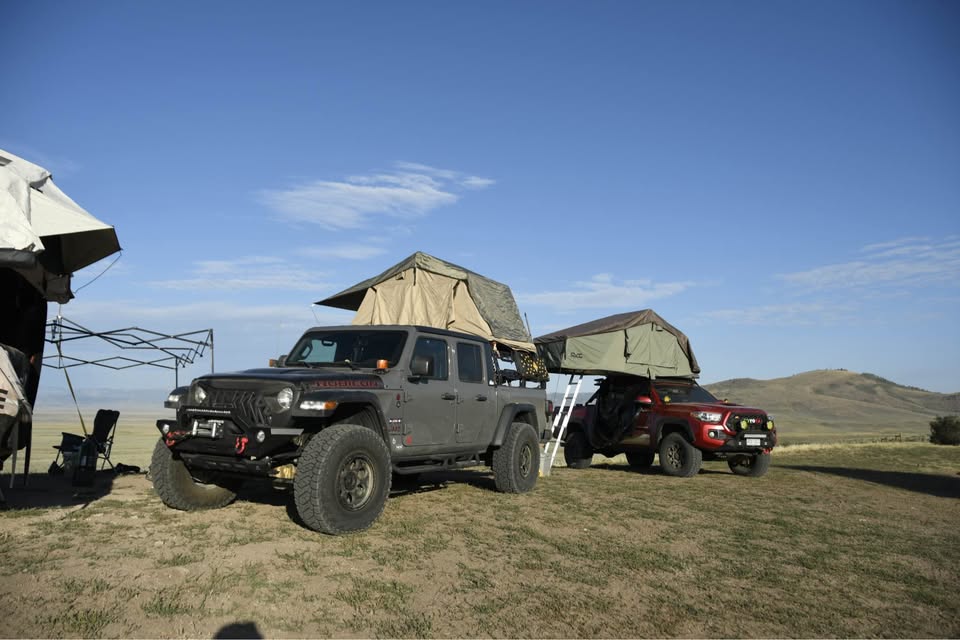 Smittybilt Overlander Roof Top Tent in Colorado Springs, CO (photo 5) — photo 5