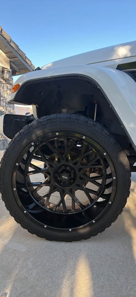 2022 Jeep Gladiator Overland 4x4 in Menifee, CA (photo 5) — photo 5