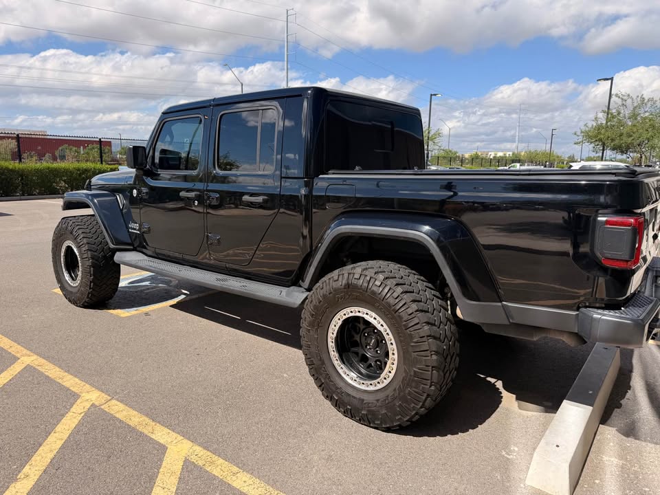 2021 Jeep Gladiator · Overland Pickup 4D 5 ft in Surprise, AZ (photo 5) — photo 5