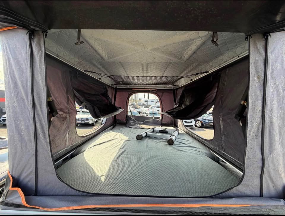 Roofnest Sparrow Adventure Roof Top Tent in Kent, WA (photo 5) — photo 5