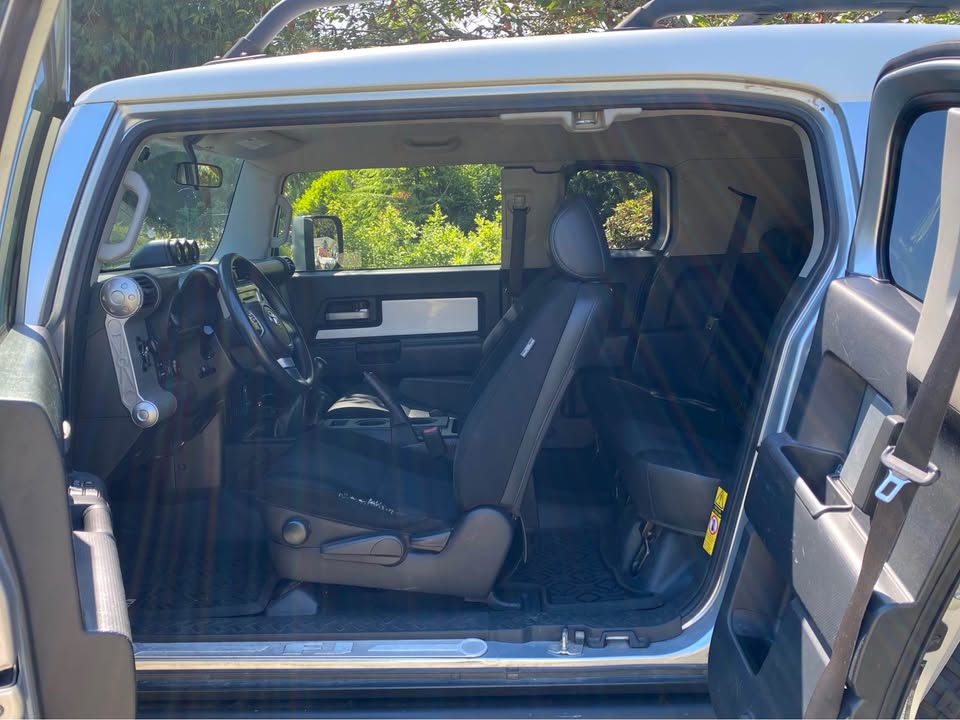 2007 Toyota FJ Cruiser in Monroe, WA (photo 4) — photo 4