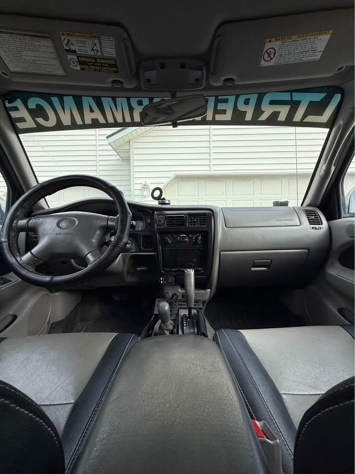 2001 Toyota Tacoma Limited 4x4 in Boise, ID (photo 6) — photo 6