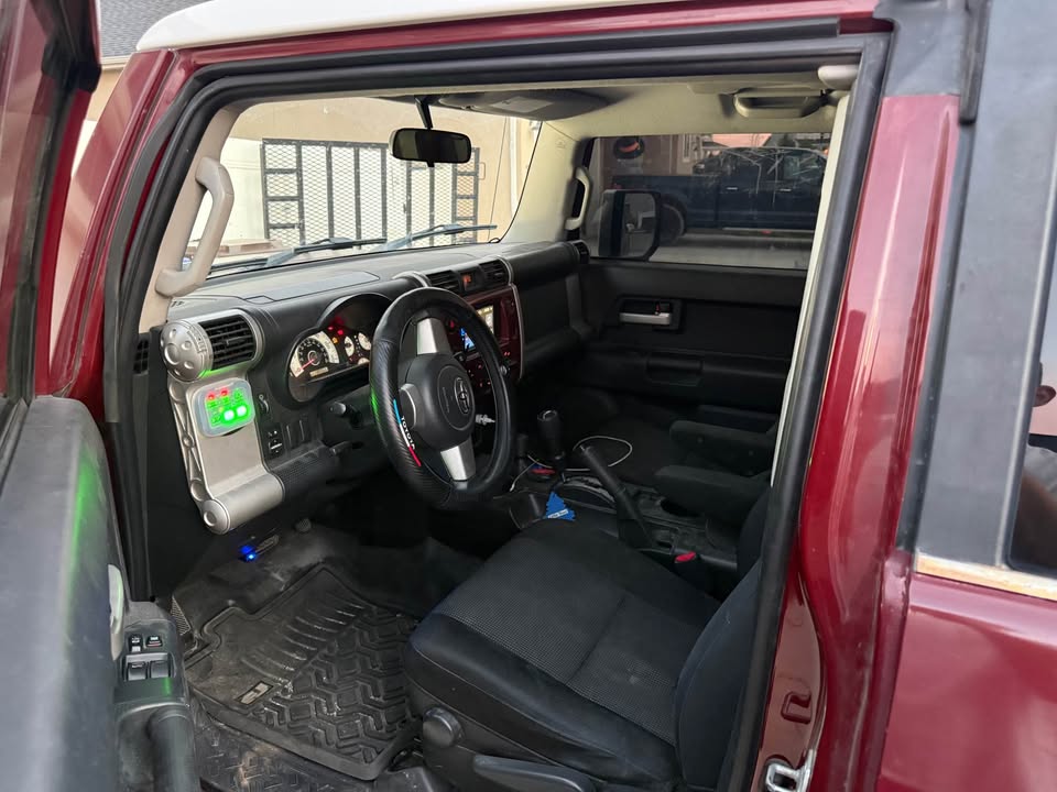 Toyota FJ cruiser in Eagle Mountain, UT (photo 6) — photo 6