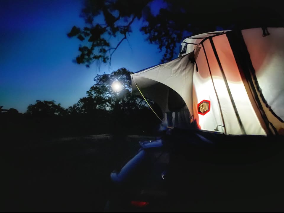 Rooftop car tent-Tepui-Thule Lowpro 3- with custom bedsheets and boot bag in Santa Cruz, CA (photo 6) — photo 6