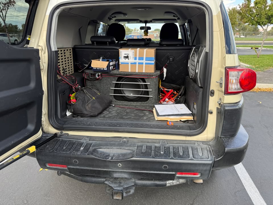 2008 Toyota fj cruiser base with rw lockers in Salt Lake City, UT (photo 6) — photo 6