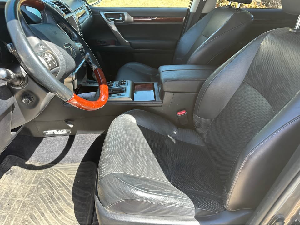2013 Lexus GX · GX 460 Premium Sport Utility 4D in Camarillo, CA (photo 6) — photo 6