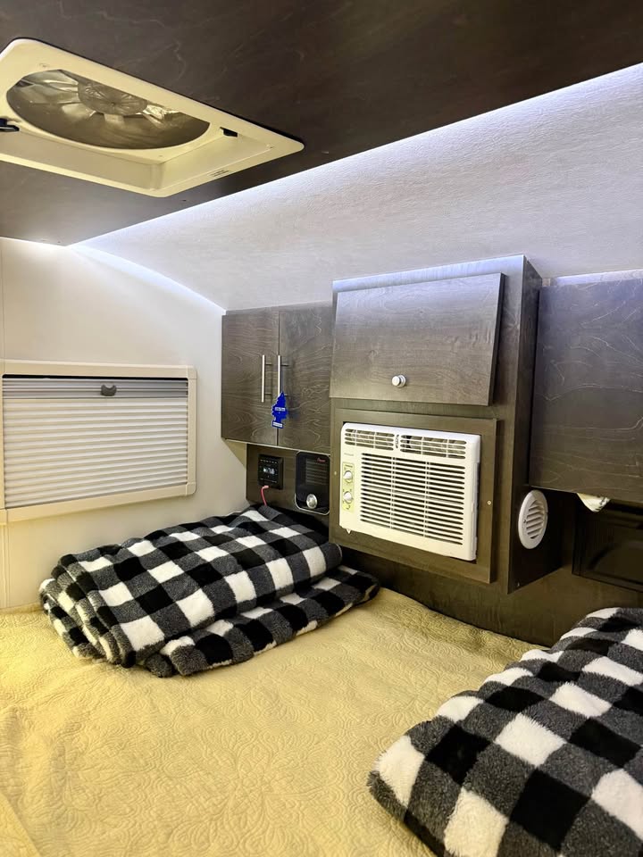 nüCamp T@G Boondock Teardrop Trailer 2021-King Size Bed in Ogden, UT (photo 6) — photo 6