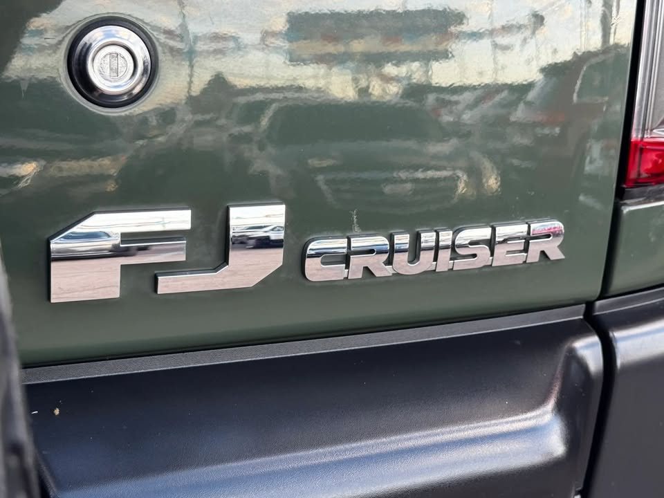 2013 Toyota FJ Cruiser in Phoenix, AZ (photo 6) — photo 6