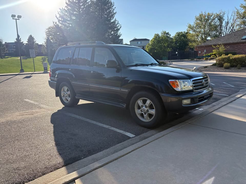 2003 Toyota Landcruiser in Centennial, CO (photo 6) — photo 6
