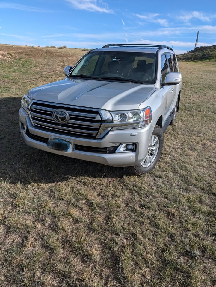 2016 Toyota Landcruiser in Parker, CO (photo 6) — photo 6