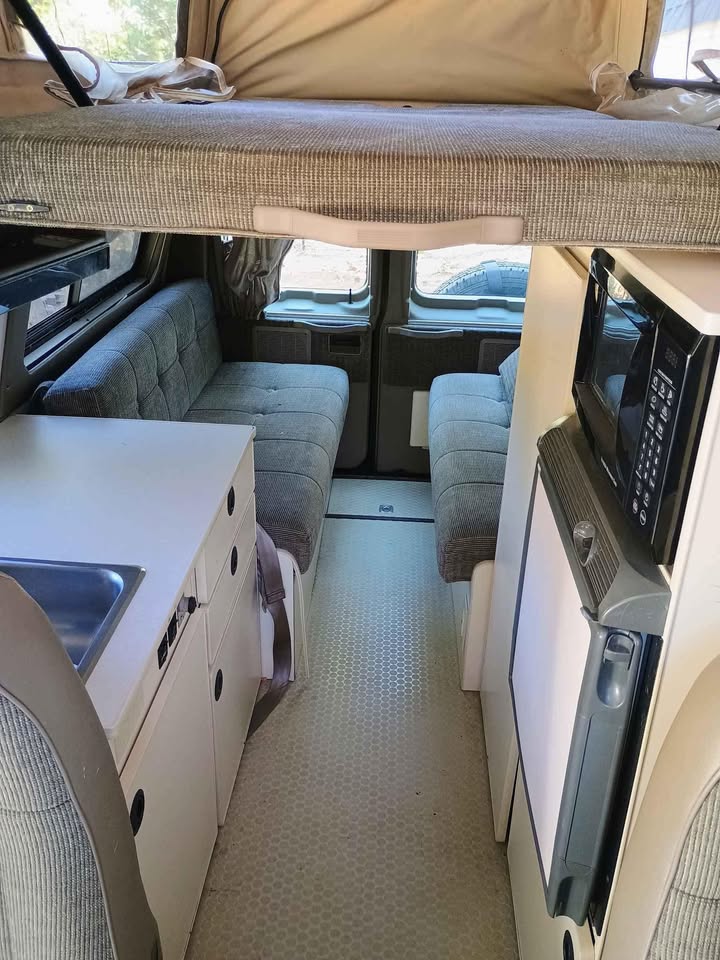 2005 Ford E350 Sportsmobile Camper Van in San Andreas, CA (photo 5)