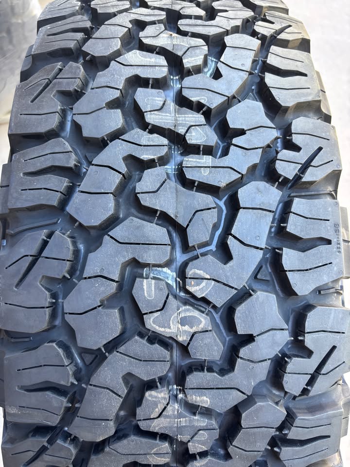 BFGoodrich 265/70R17 KO2 (five) in Golden, CO (photo 3) — photo 3