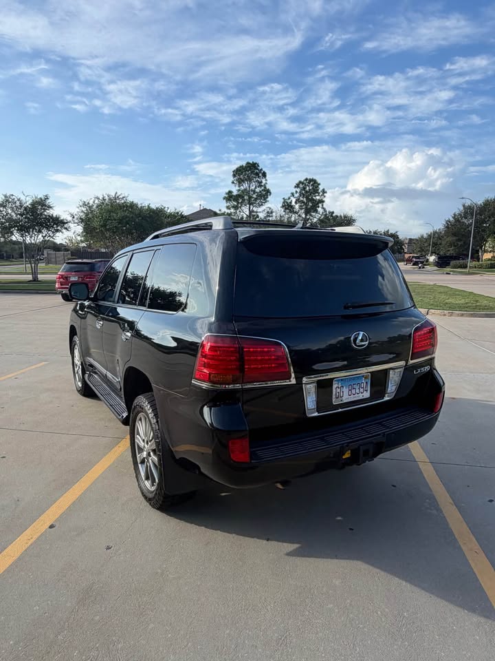 2011 Lexus LX · LX 570 Sport Utility 4D in Katy, TX (photo 7) — photo 7