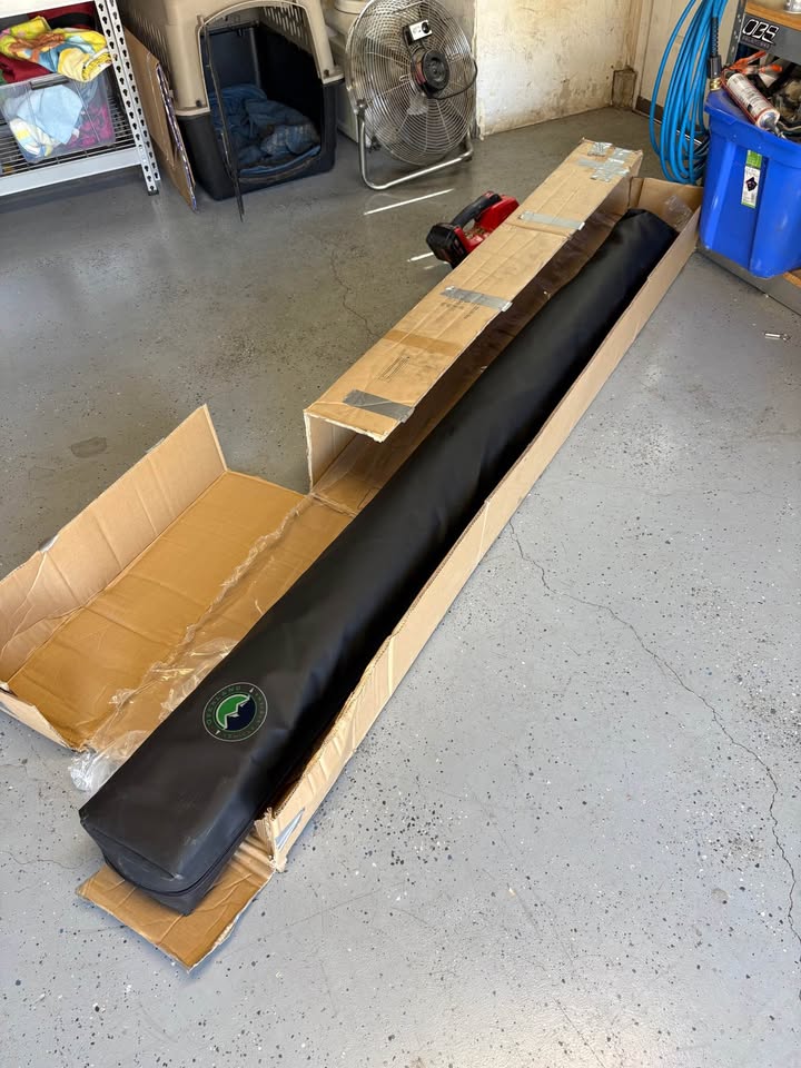 Overland Vehicle Systems 270 Awning - Passenger (including brackets) in Davis, CA (photo 7) — photo 7