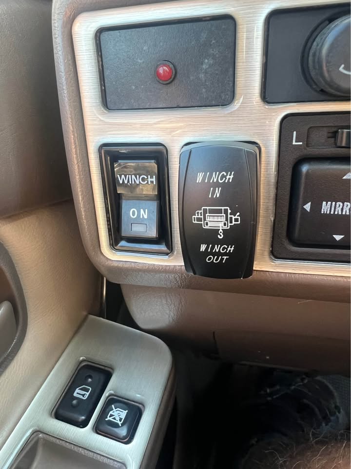 1996 Toyota FZJ 80 Landcruiser triple locked in Petaluma, CA (photo 7) — photo 7