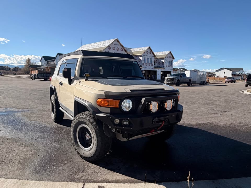 2010 Toyota FJ Cruiser · Trailteams in Bozeman, MT (photo 7) — photo 7