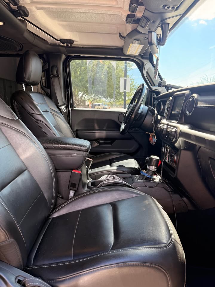 2021 Jeep Gladiator · Overland Pickup 4D 5 ft in Surprise, AZ (photo 7) — photo 7