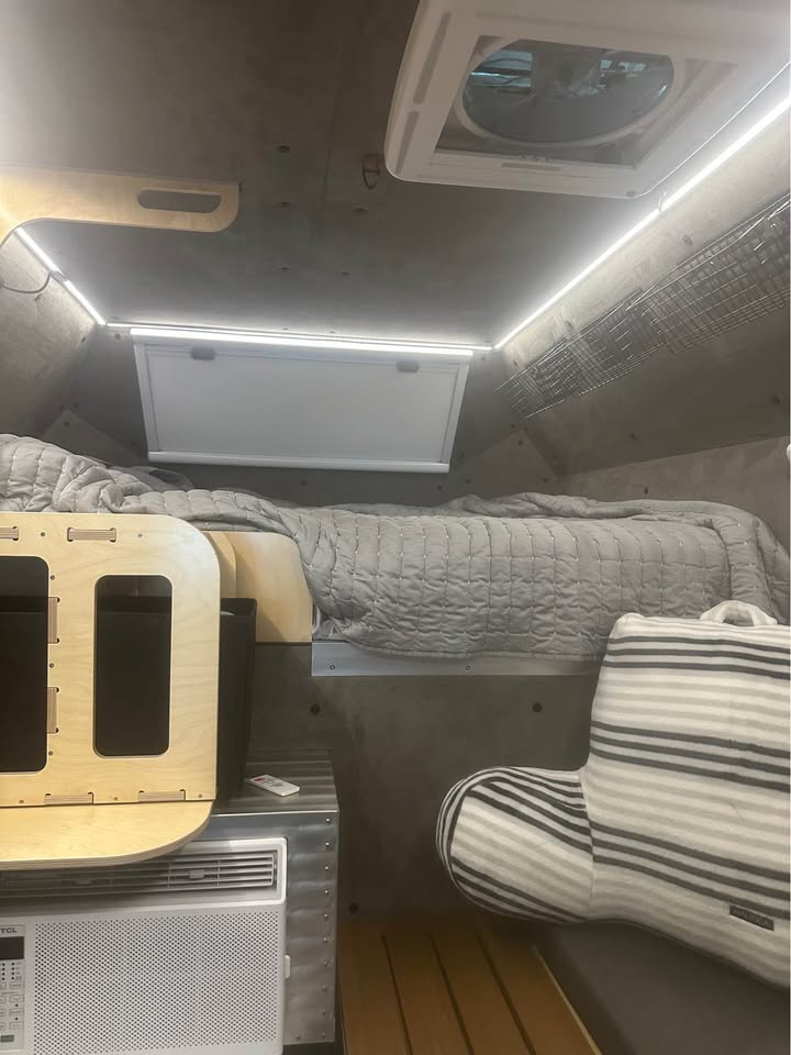 2026 KIMBO 6 Truck Camper – BRAND NEW / Fully Loaded – $45,000 Brand-new 2026 KIMBO 6 in Schulenburg, TX (photo 7) — photo 7