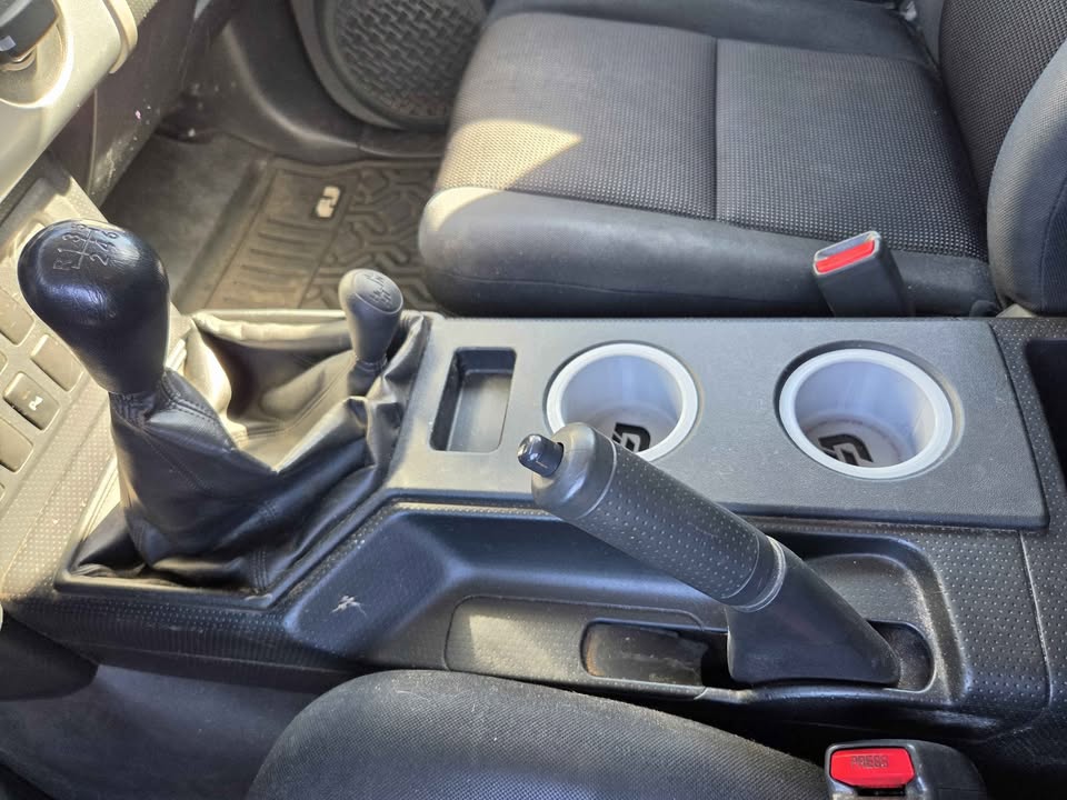 2008 Toyota FJ Cruiser · 4x4 Manual 6 Speed in North Highlands, CA (photo 7) — photo 7