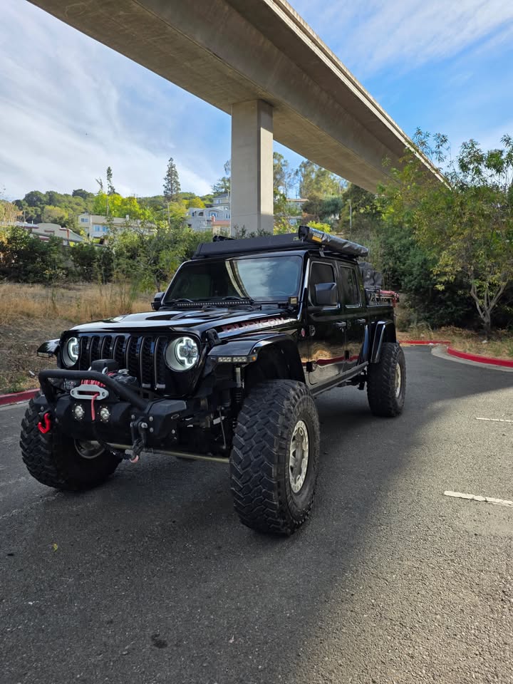 2022 Jeep Gladiator in Hercules, CA (photo 8) — photo 8