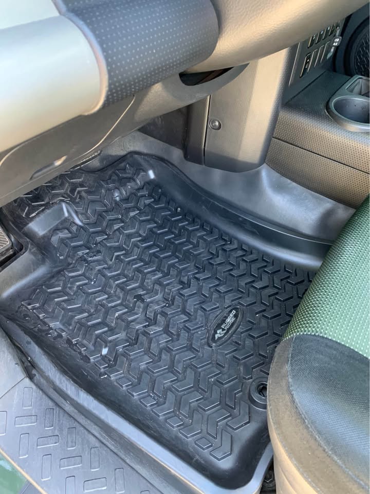 2011 Toyota FJ Cruiser in Lakewood, CA (photo 8) — photo 8