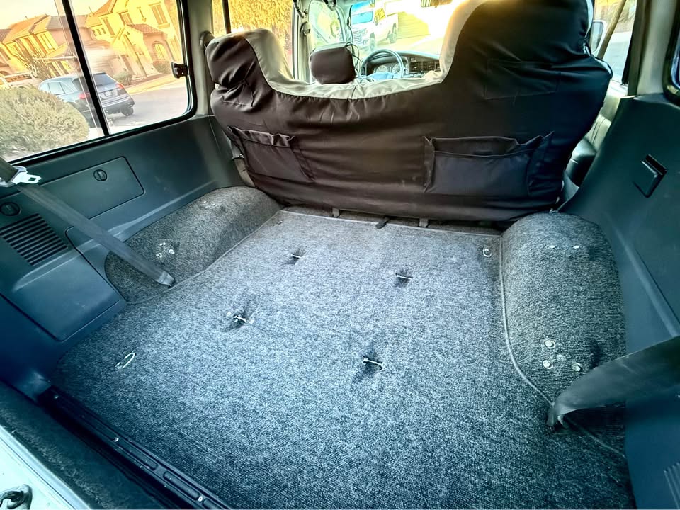 1991 Toyota Landcruiser · Sport Utility 4D in Peoria, AZ (photo 8) — photo 8