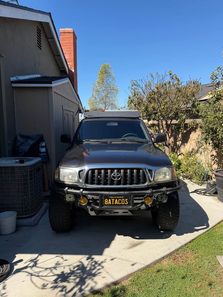 2001 Toyota Tacoma Double Cab · Pickup 4D 5 ft in Santa Ana, CA (photo 8) — photo 8