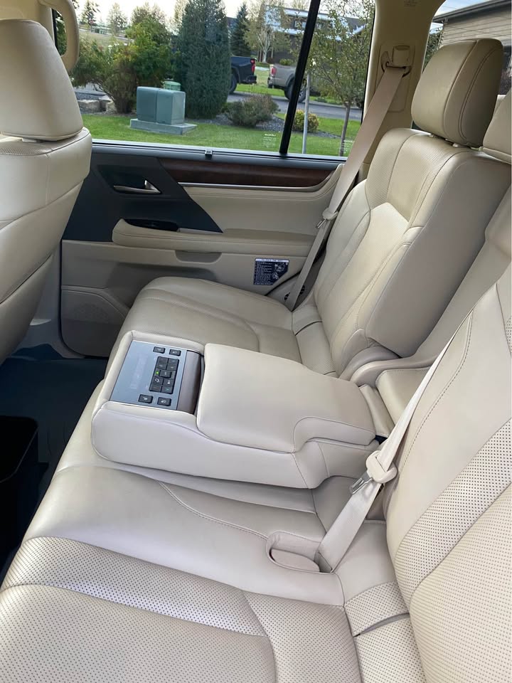 2016 Lexus LX · LX 570 Sport Utility 4D in Bozeman, MT (photo 8) — photo 8