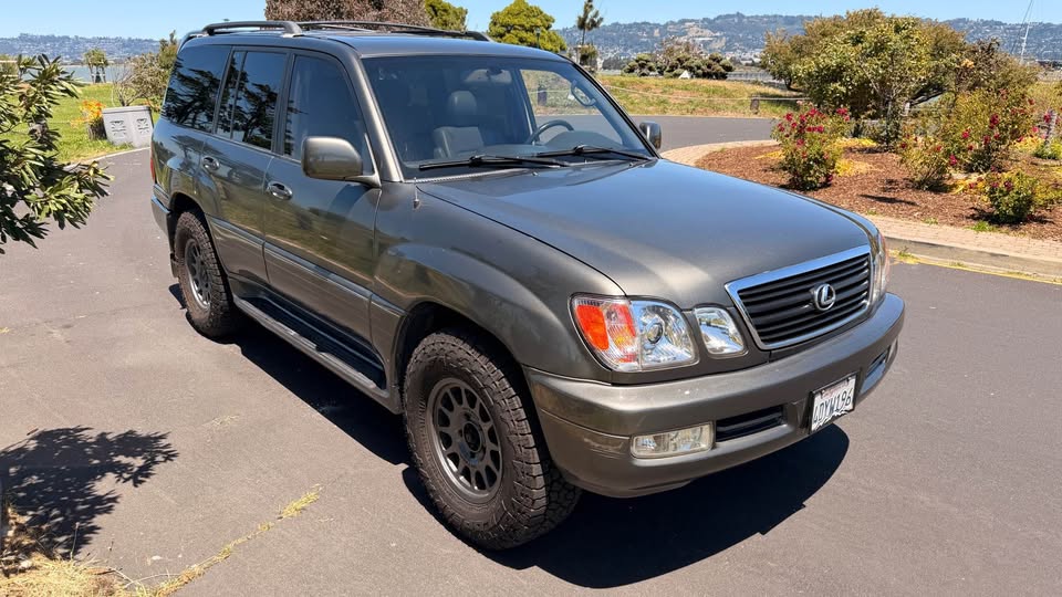 1999 Lexus LX · LX 470 Sport Utility 4D in Berkeley, CA (photo 8) — photo 8