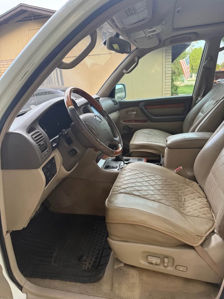 2006 Lexus LX · LX 470 Sport Utility 4D in Gilbert, AZ (photo 8) — photo 8